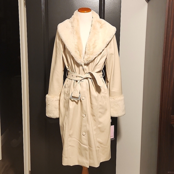 NWT AVEC LES FILLES | $259 Faux-fur Trimmed Faux-leather Trench Coat - Picture 6 of 7